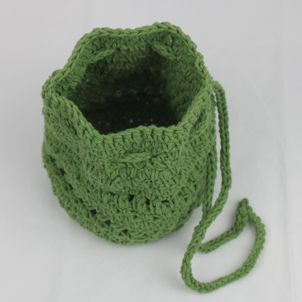 Green Crochet Patterned Drawstring Pouch Bag - Picture 5 of 14